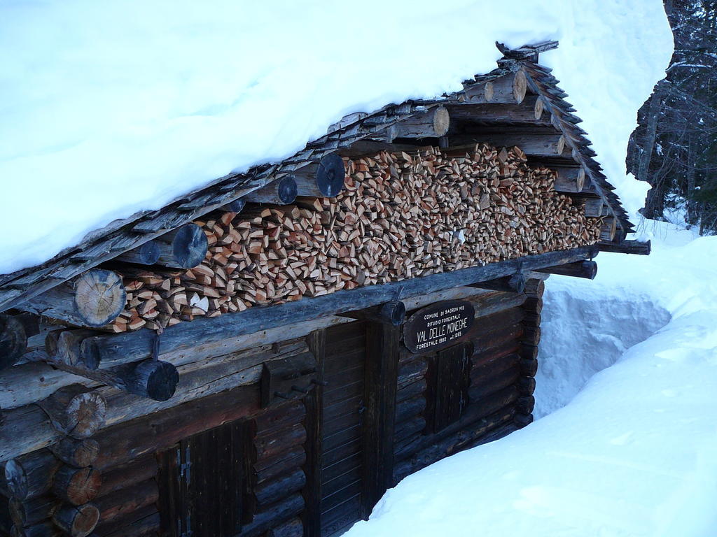 Hotel Chalet Giasenei Sagron Mis ภายนอก รูปภาพ