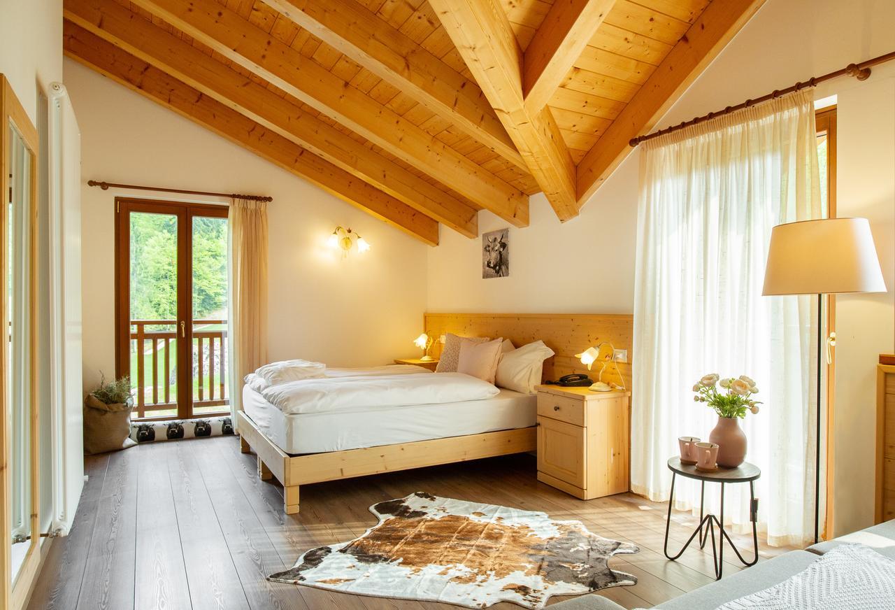 Hotel Chalet Giasenei Sagron Mis ภายนอก รูปภาพ