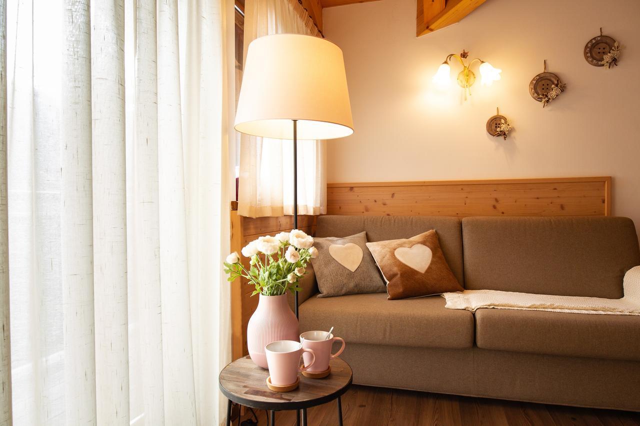 Hotel Chalet Giasenei Sagron Mis ภายนอก รูปภาพ