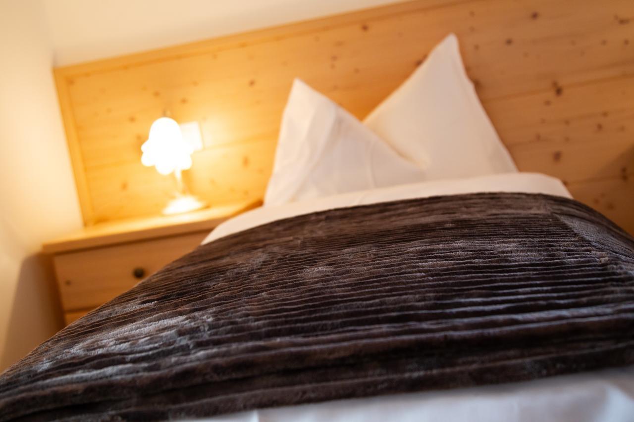 Hotel Chalet Giasenei Sagron Mis ภายนอก รูปภาพ