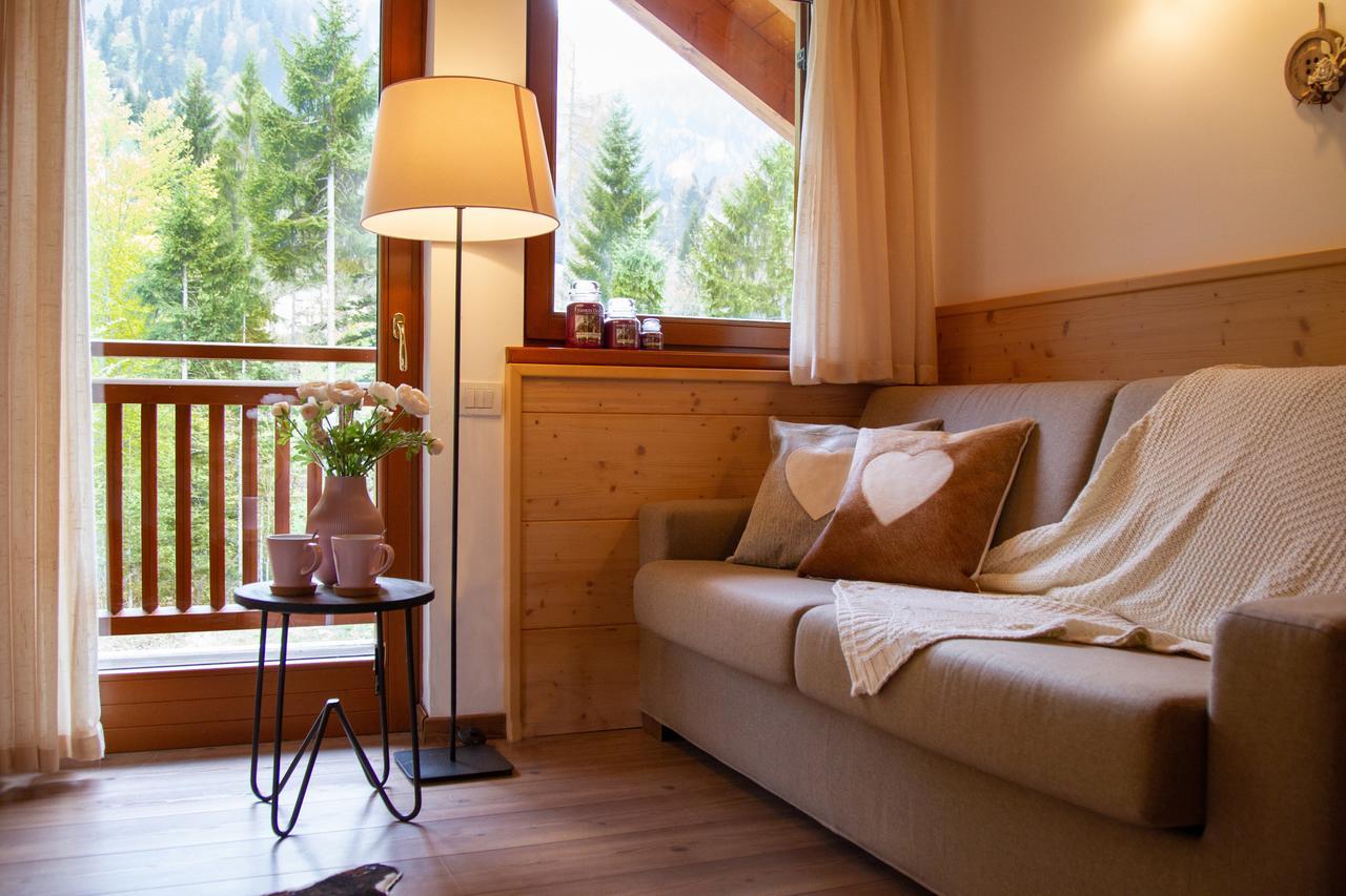 Hotel Chalet Giasenei Sagron Mis ภายนอก รูปภาพ